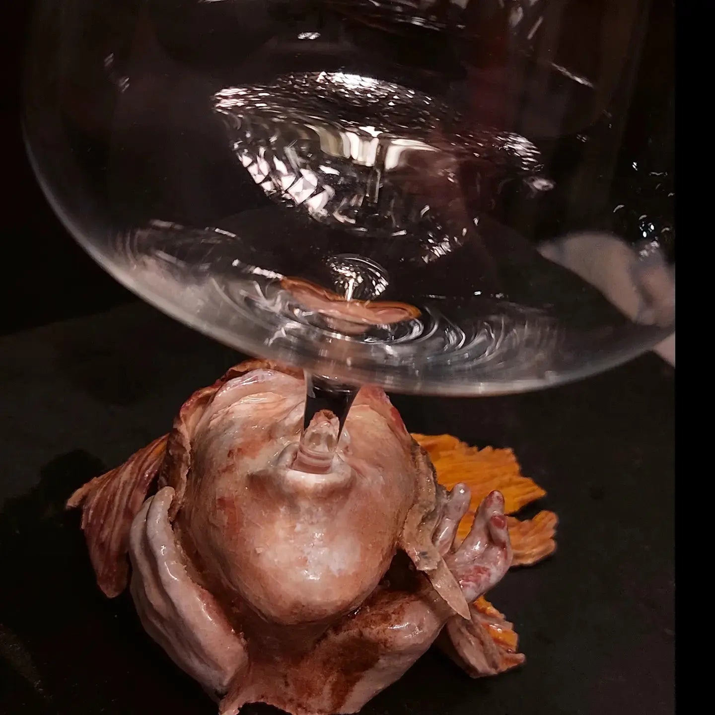 Ein Glas Weinfontäne